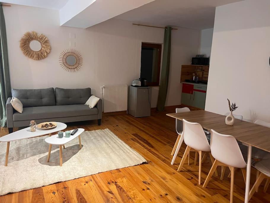 Le Percheron Apartment La Loupe